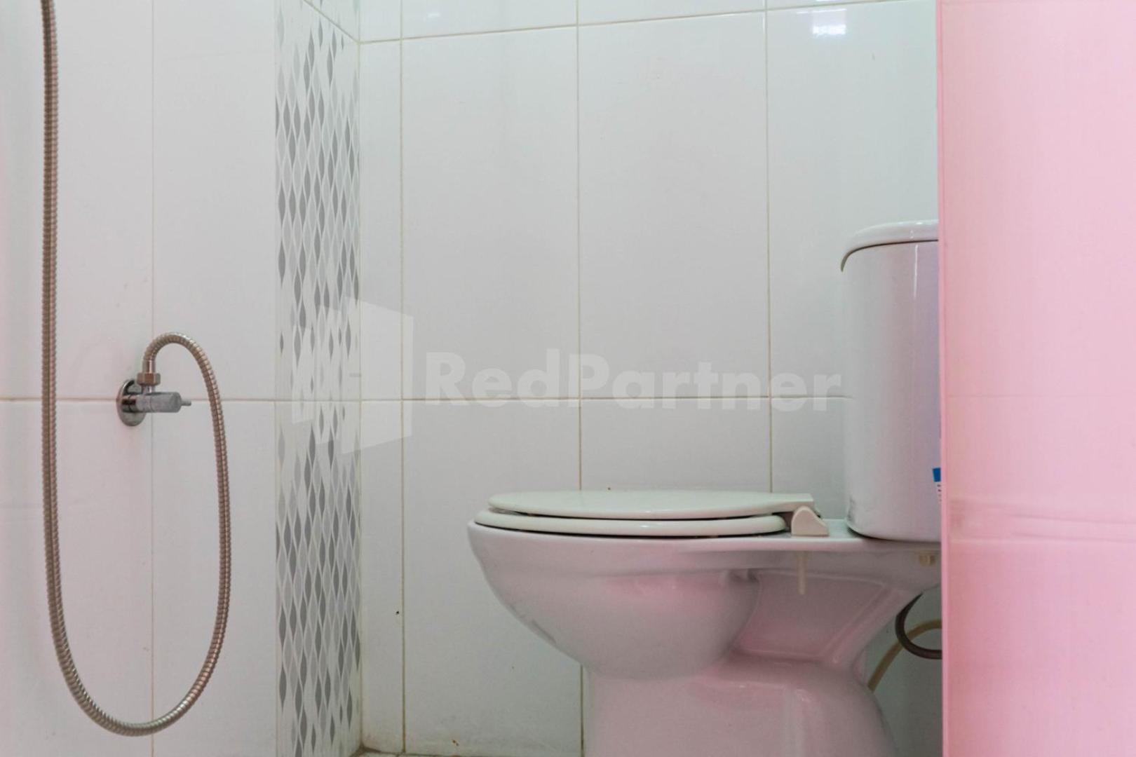 Asri Residence Near Jalan Iskandar Muda Medan Mitra Reddoorz Exterior foto